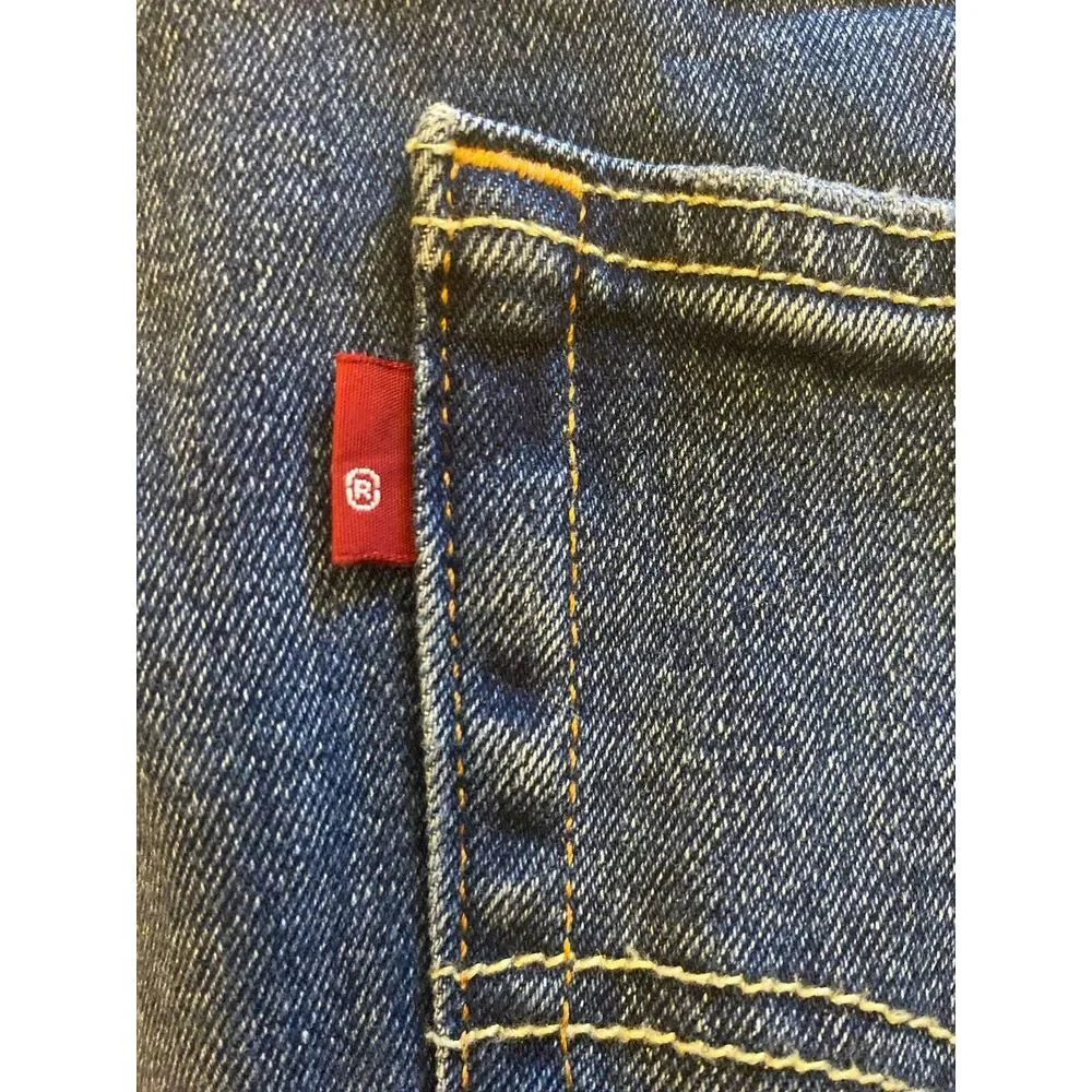 Levis elevate your